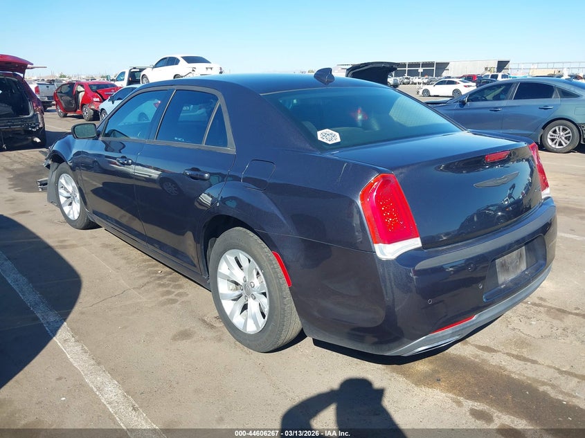 2015 Chrysler 300 Limited