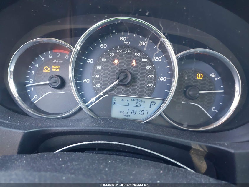 2014 TOYOTA COROLLA auction photo 7