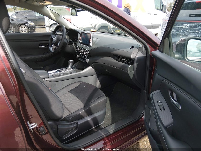 VIN 3N1AB8CV9SY393352 2025 NISSAN SENTRA SV