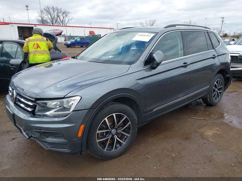 2021 Volkswagen Tiguan 2.0T Se/2.0T Se R-Line Black/2.0T Sel