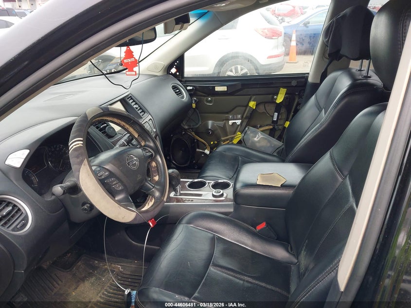 2016 Nissan Pathfinder Platinum