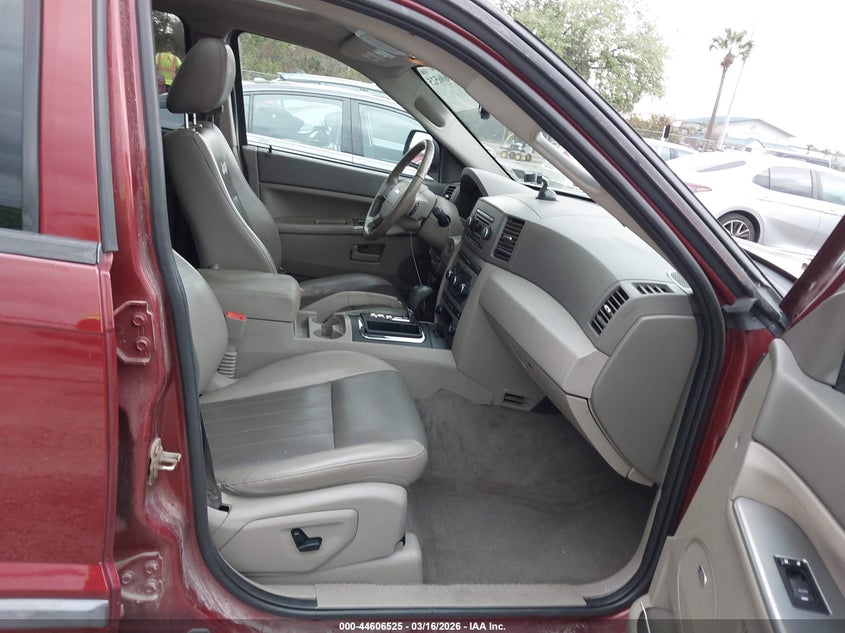 2007 Jeep Grand Cherokee Laredo