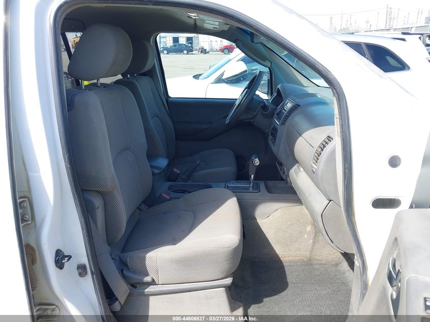 2005 Nissan Frontier Se