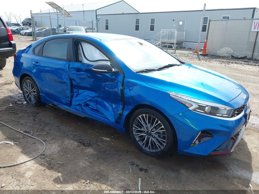 2022 Kia Forte Gt-Line