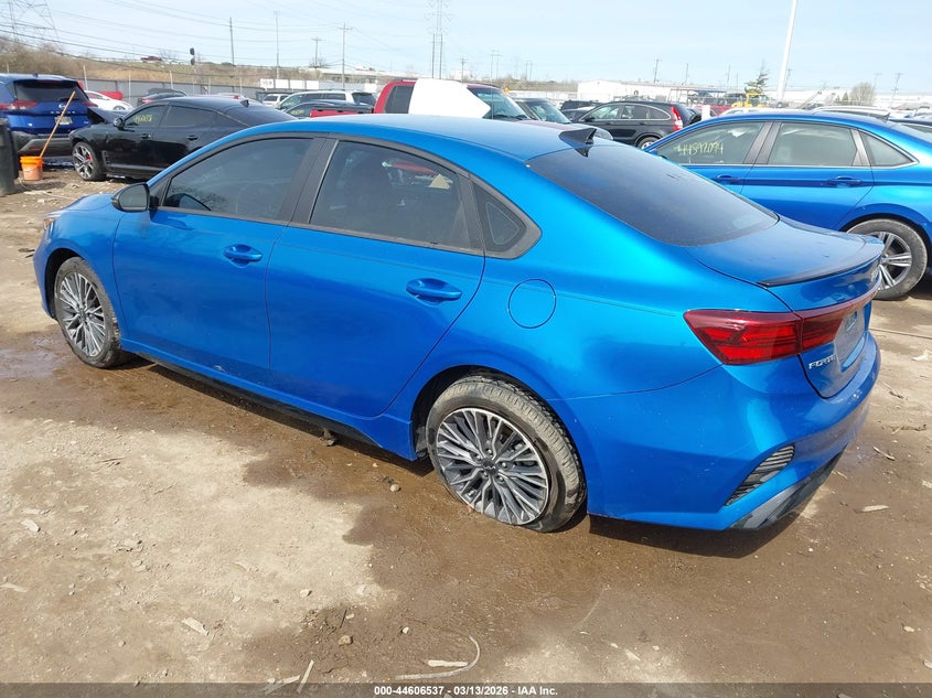 2022 Kia Forte Gt-Line