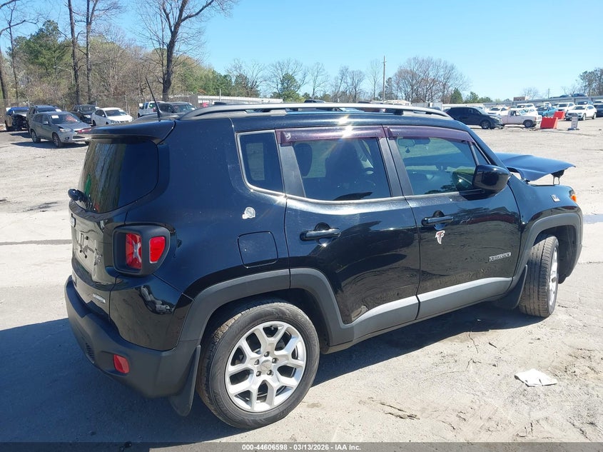 2018 Jeep Renegade Latitude Fwd