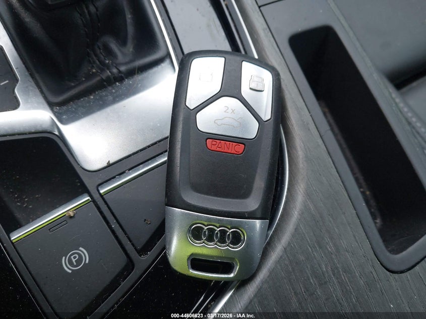 2020 Audi A4 Premium 45 Tfsi Quattro S Tronic VIN: WAUDNAF42LA043625 Lot: 44606623