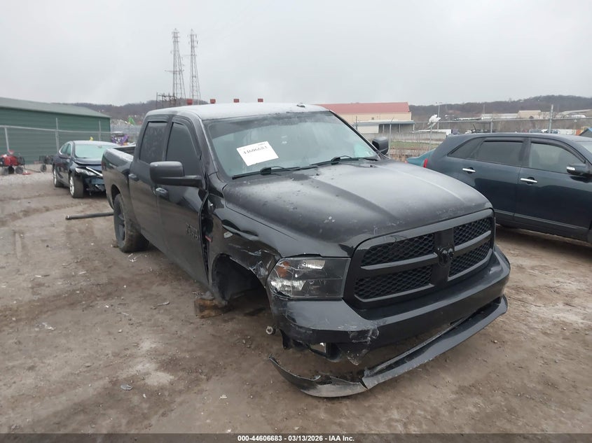 2017 Ram 1500 Express 4X4 5'7 Box
