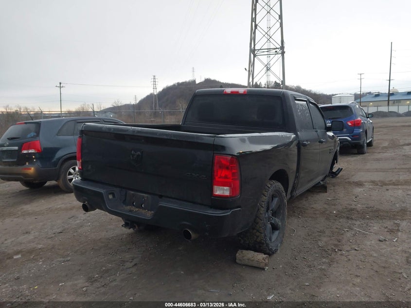 2017 Ram 1500 Express 4X4 5'7 Box