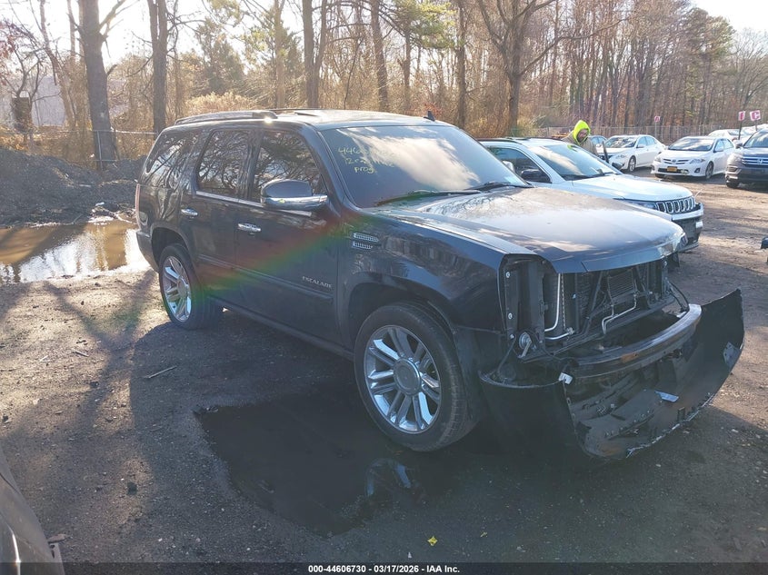 2012 Cadillac Escalade Premium