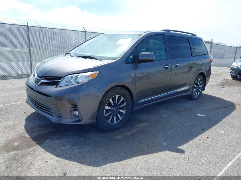 2019 Toyota Sienna Xle Premium 7 Passenger