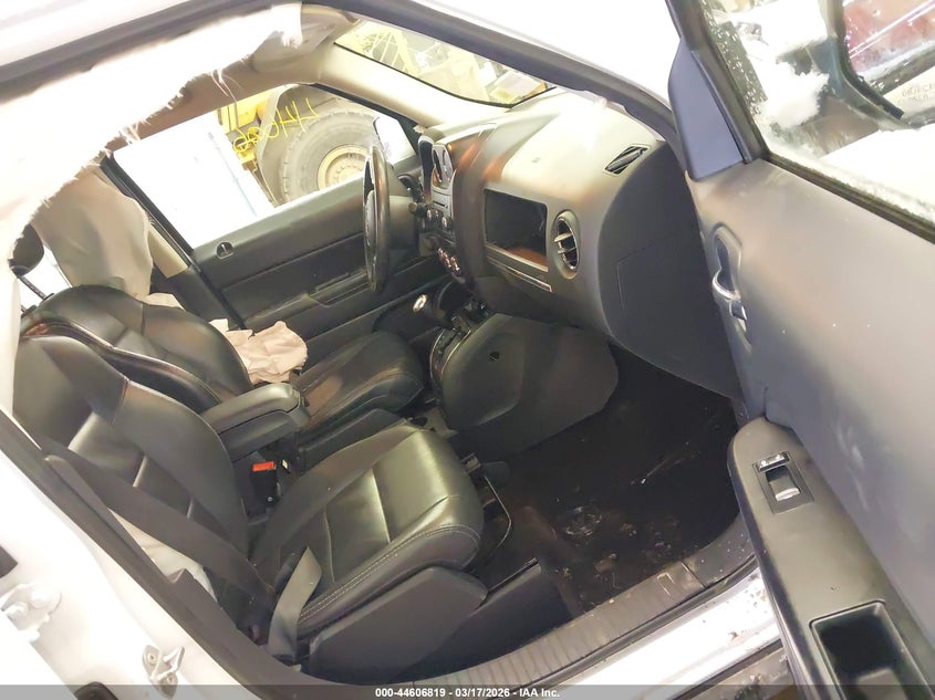 2016 JEEP PATRIOT auction photo 5