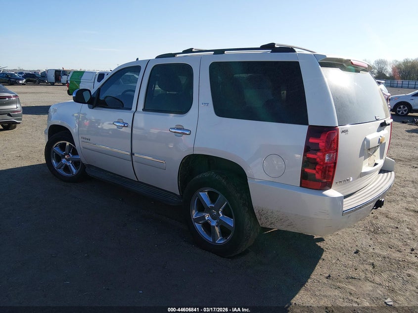 2012 Chevrolet Tahoe 5.3 Ltz white Lot 111044606841 Vin 1GNSCCE02CR140763