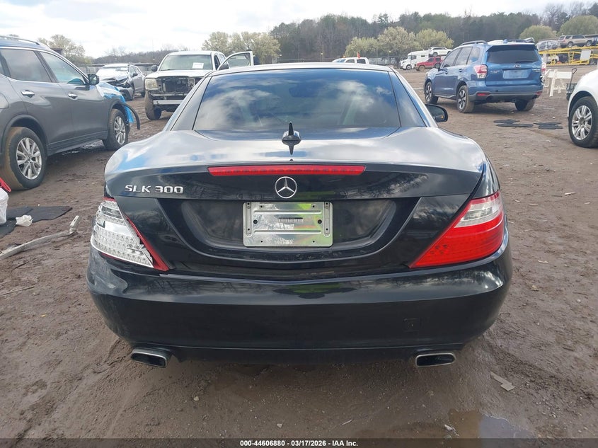 2016 Mercedes-Benz Slk 300 VIN: WDDPK3JA7GF120313 Lot: 44606880
