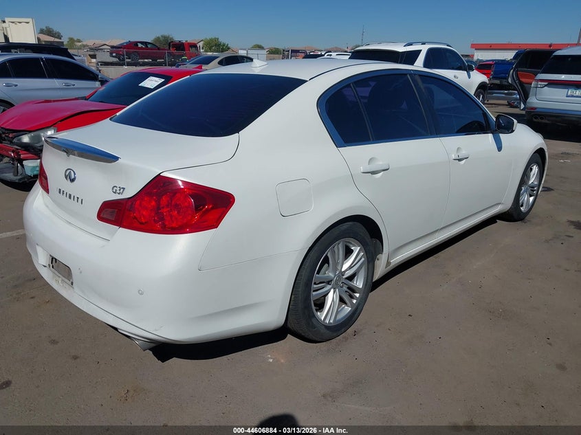 2012 Infiniti G37 Journey