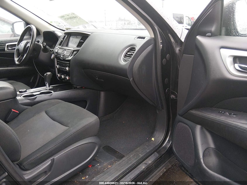 2020 Nissan Pathfinder Sv 4Wd