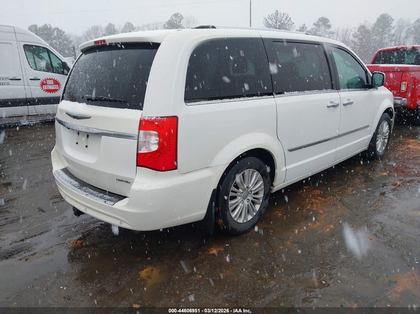 2012 Chrysler Town & Country Limited