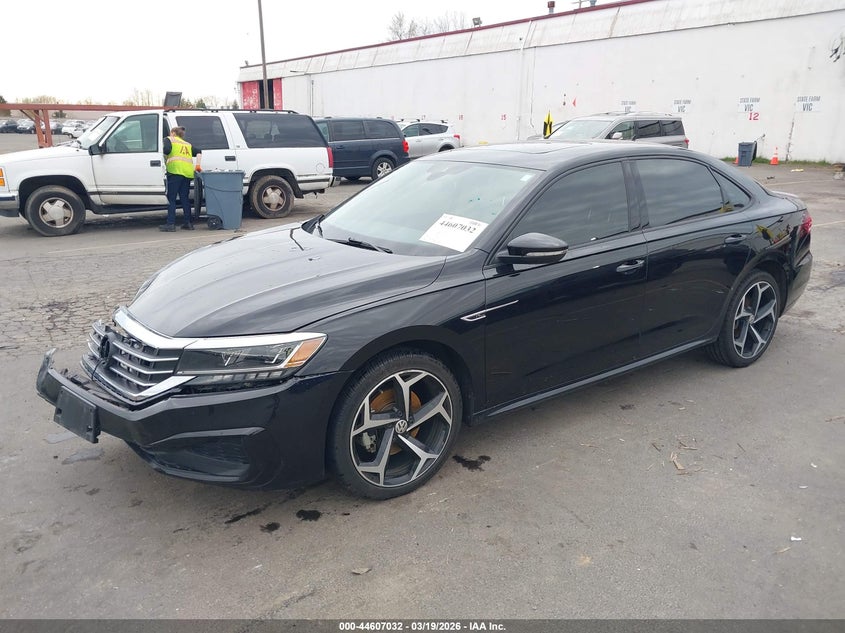 2020 Volkswagen Passat 2.0T R-Line