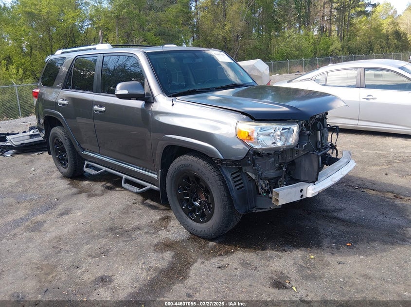2013 Toyota 4Runner Sr5
