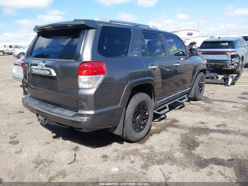 2013 Toyota 4Runner Sr5
