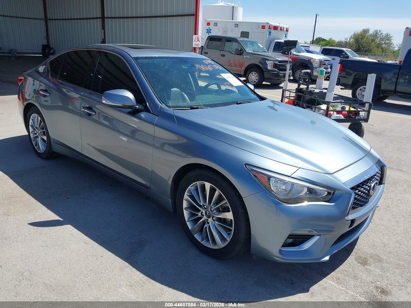 2018 Infiniti Q50 3.0T Luxe