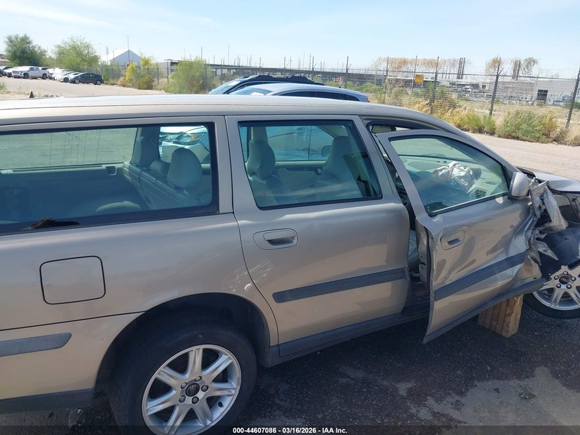 2003 Volvo V70 2.4T VIN: YV1SW58D832299364 Lot: 44607086