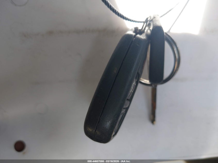 2003 Volvo V70 2.4T VIN: YV1SW58D832299364 Lot: 44607086