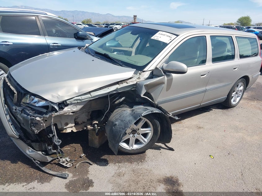 2003 Volvo V70 2.4T VIN: YV1SW58D832299364 Lot: 44607086