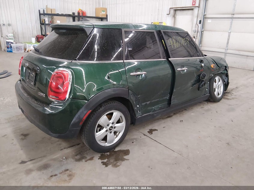 Vin: wmwxu1c53h2e17564, lot: 45104113, mini hardtop cooper 20174