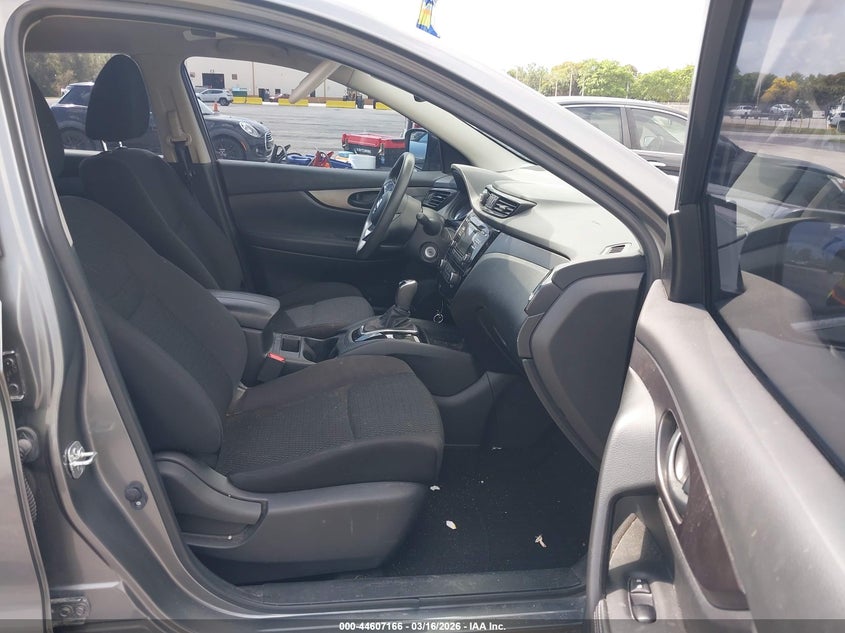 2017 Nissan Rogue Sport S