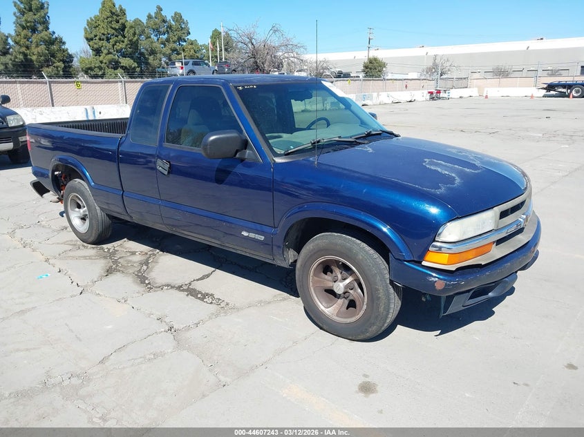 1GCCS19581K170267 CHEVROLET S-10 Photo 1