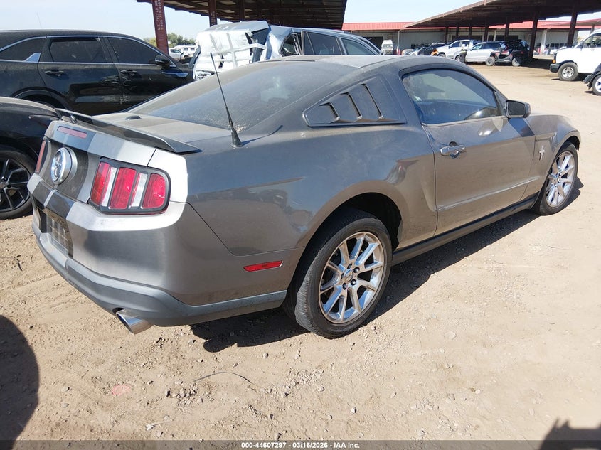 2010 Ford Mustang V6/V6 Premium
