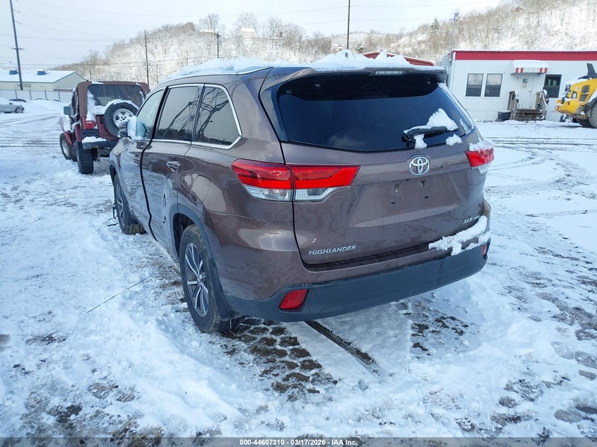 2017 Toyota Highlander Xle