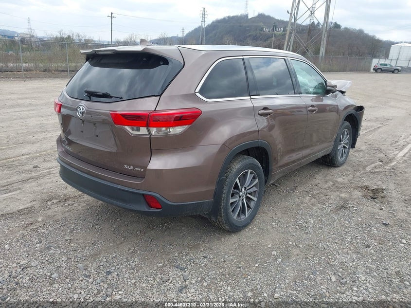 2017 Toyota Highlander Xle