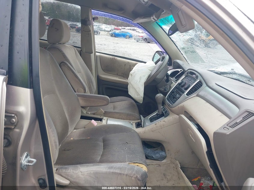 2004 Toyota Highlander V6