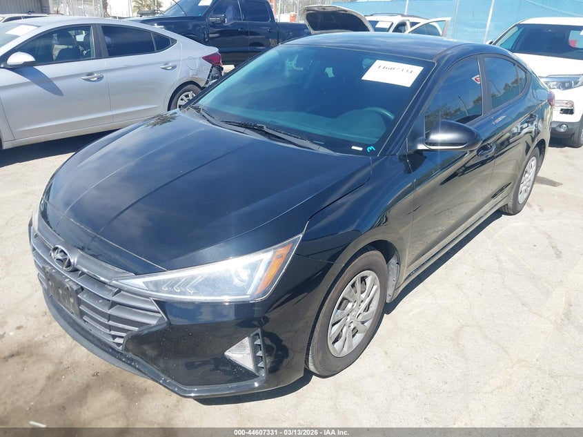 2019 Hyundai Elantra Se