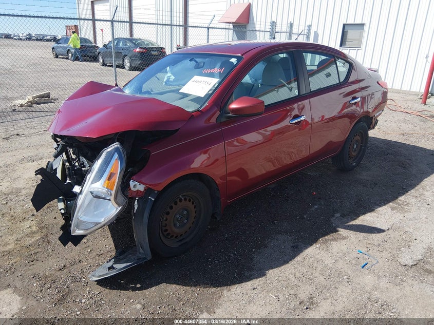 2016 Nissan Versa 1.6 Sv 3N1CN7AP7GL847309 photo 1