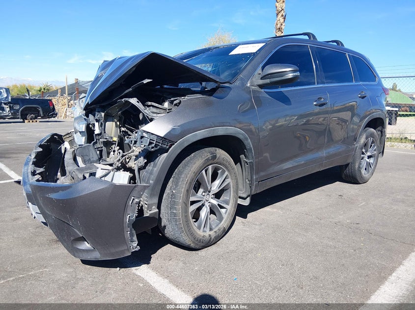 2018 Toyota Highlander Le Plus