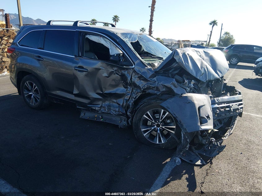 2018 Toyota Highlander Le Plus
