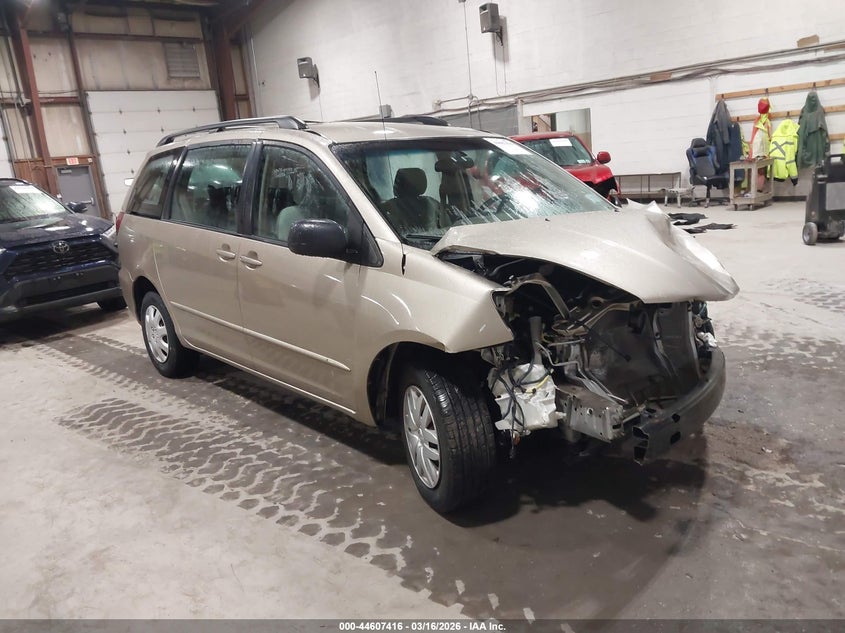 2005 Toyota Sienna Ce