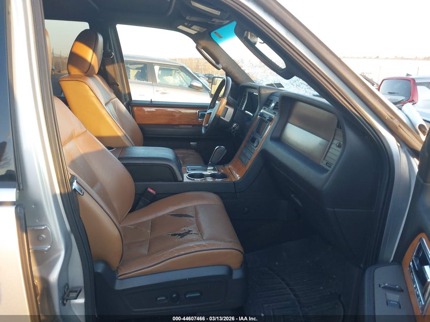 2012 Lincoln Navigator