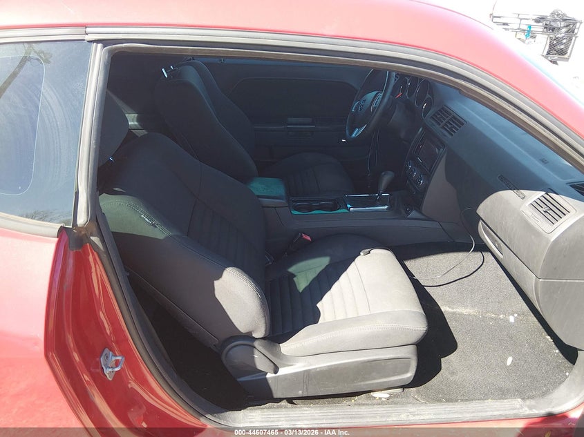 2013 Dodge Challenger Sxt