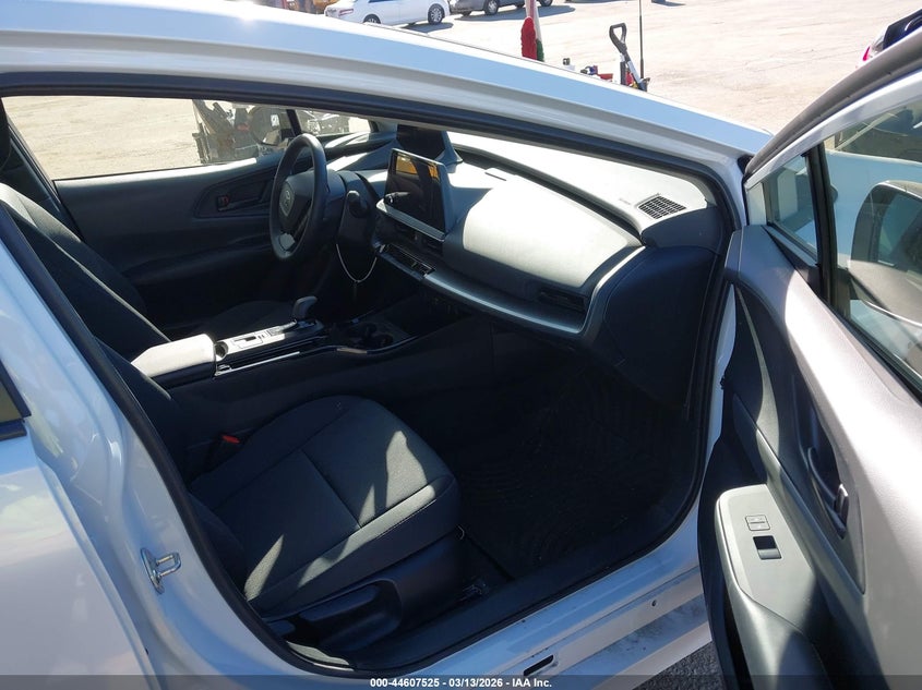 2026 Toyota Prius Le