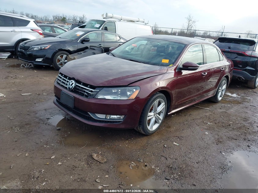 2012 Volkswagen Passat 3.6L V6 Se