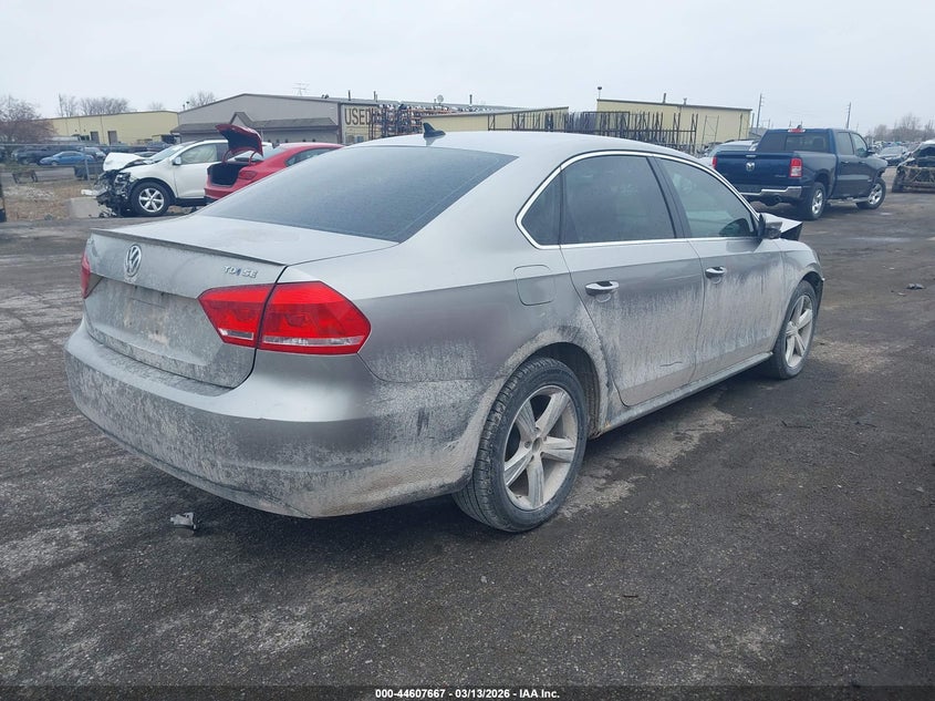 2012 Volkswagen Passat 2.0L Tdi Se