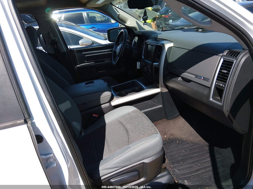 2017 Ram 1500 Lone Star 4X4 5'7 Box