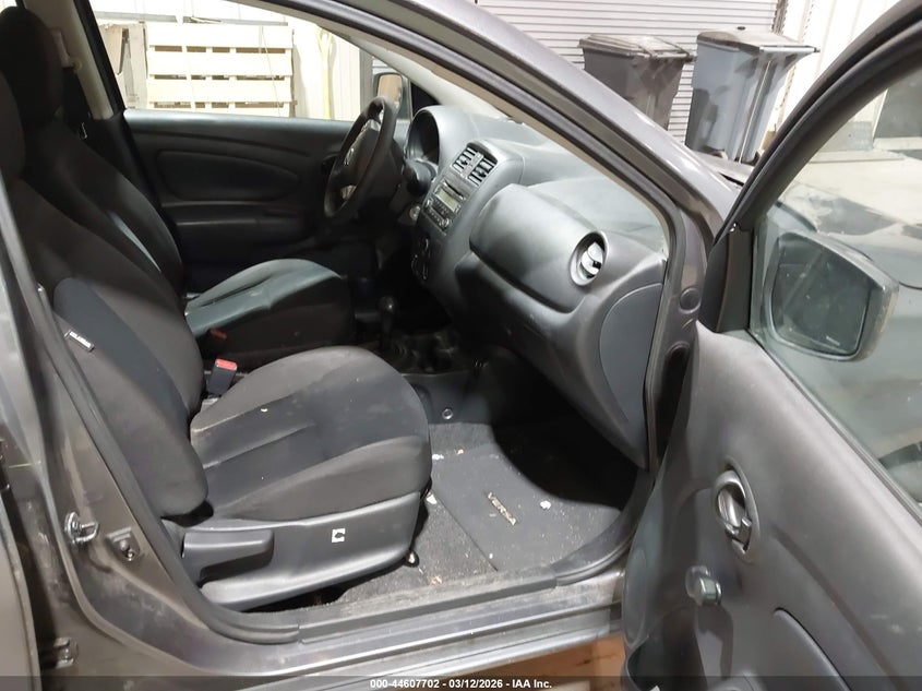 2018 Nissan Versa 1.6 S+