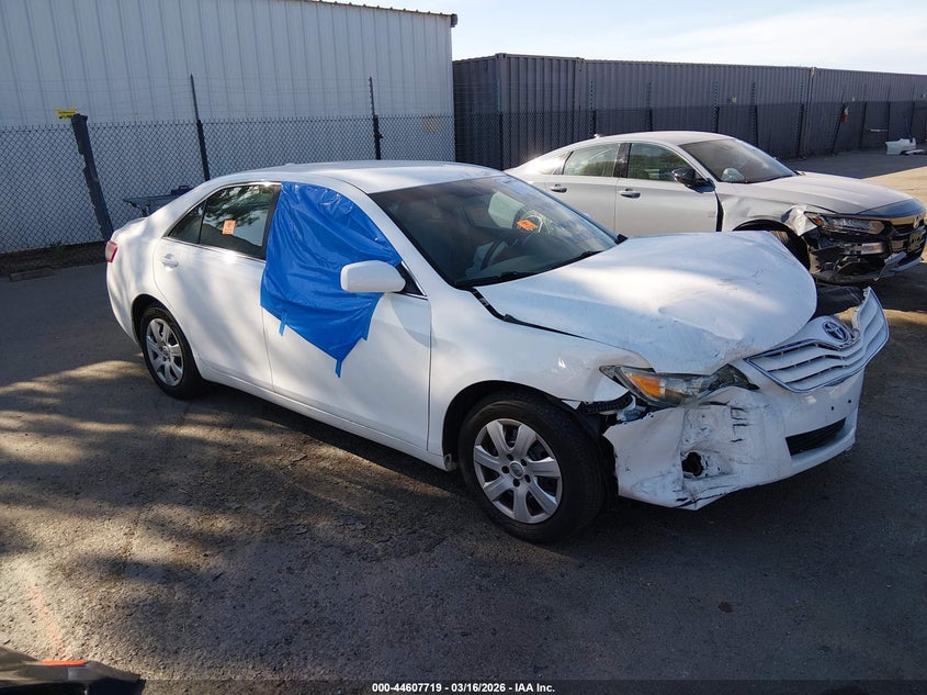 2011 Toyota Camry Le