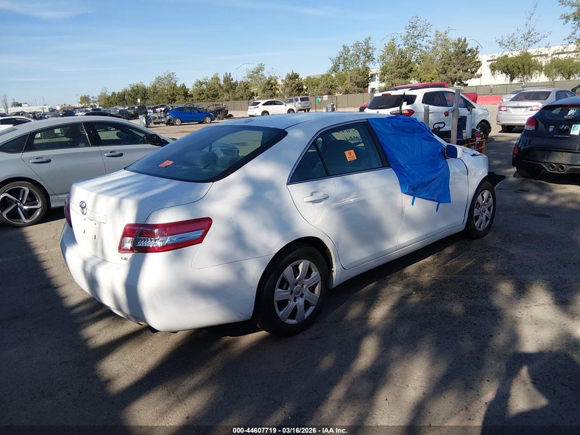 2011 Toyota Camry Le