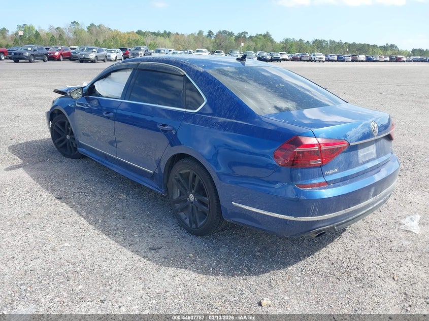 2017 Volkswagen Passat 1.8T R-Line